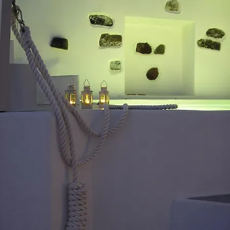 Pensionat Irida - Santorini 4*