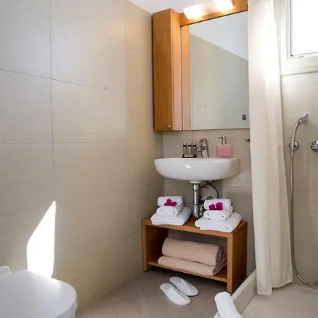 Irida - Santorini Pensionat 4*
